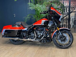 2024 Harley-Davidson CVO Street Glide, красный, 5500000 рублей, вид 2