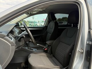2013 Skoda Octavia III (A7), серебристый, 1379000 рублей, вид 4
