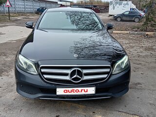 2017 Mercedes-Benz E-Класс 400 V (W213, S213, C238), чёрный, 2739000 рублей, вид 4