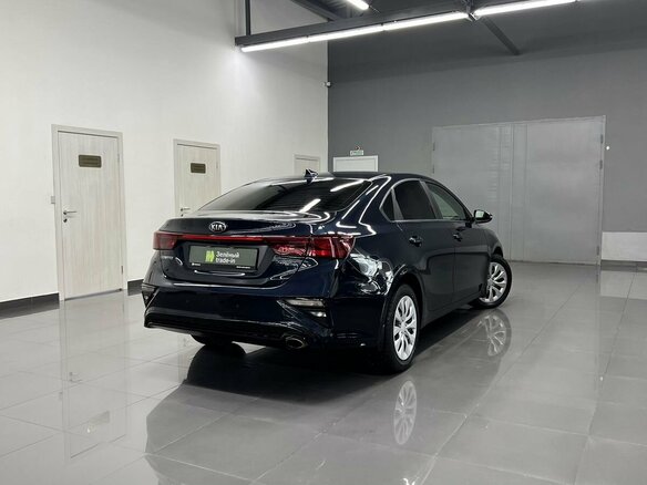 2021 Kia Cerato IV, синий, 1745000 рублей - вид 1