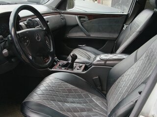 2001 Mercedes-Benz E-Класс 240 II (W210, S210) Рестайлинг, белый, 550000 рублей, вид 3