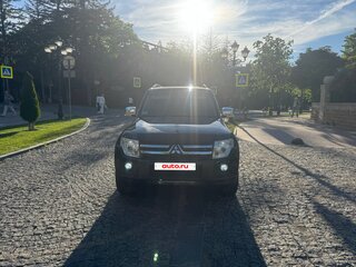 2008 Mitsubishi Pajero IV, чёрный, 1930000 рублей, вид 3