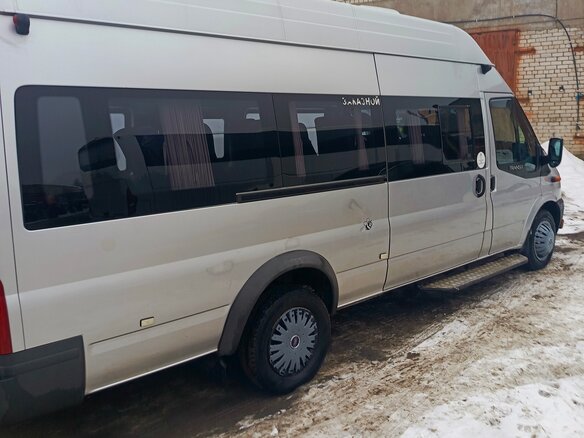 2012 Ford Transit, серебристый, 1300000 рублей - вид 4