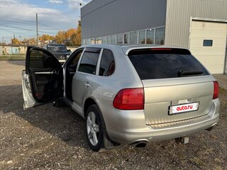 2005 Porsche Cayenne I (955), серебристый, 1250000 рублей, вид 3
