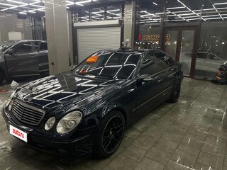 2002 Mercedes-Benz E-Класс 320 III (W211, S211), чёрный, 780000 рублей, вид 4