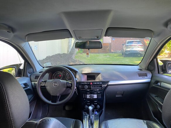 2008 Opel Astra H Рестайлинг, чёрный, 465000 рублей - вид 3