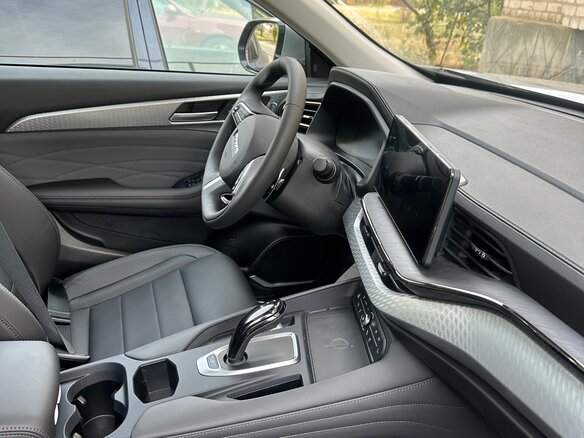2023 Haval F7x I Рестайлинг, серый, 2520000 рублей - вид 10