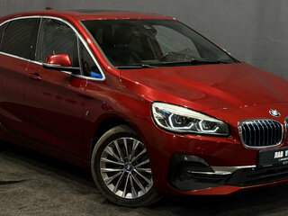 2019 BMW 2 серии Active Tourer 225xe F45 Рестайлинг, красный, 1850000 рублей, вид 3