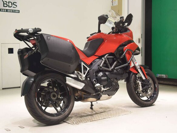 2012 Ducati Multistrada 1200, красный, 747000 рублей - вид 4