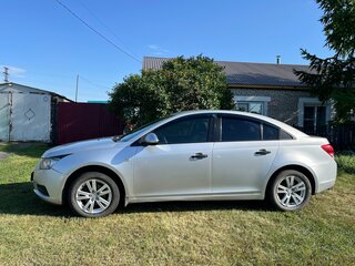 2010 Chevrolet Cruze I, серебристый, 540000 рублей, вид 4