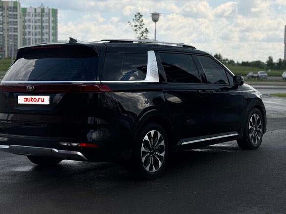 2020 Kia Carnival IV, чёрный, 4500000 рублей - вид 4