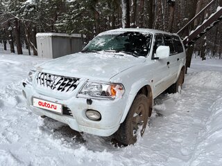 2003 Mitsubishi Pajero Sport I, белый, 600000 рублей, вид 1