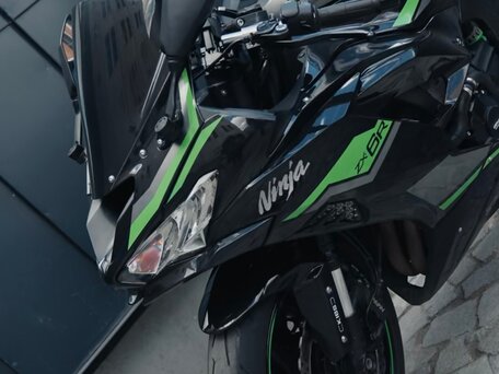 2021 Kawasaki ZX-6R Ninja, чёрный, 1130000 рублей, вид 5