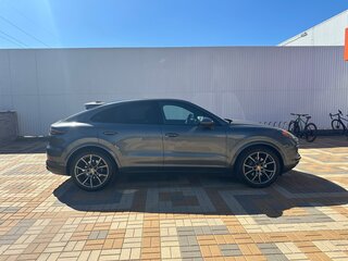2019 Porsche Cayenne Coupé III, серый, 6500000 рублей, вид 4