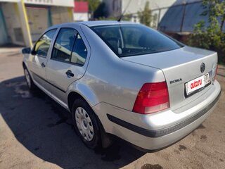 2003 Volkswagen Bora I, серебристый, 760000 рублей, вид 3