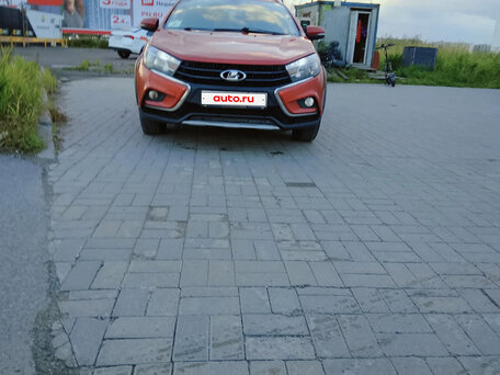 2018 Lada (ВАЗ) Vesta SW Cross I, оранжевый, 606000 рублей, вид 1