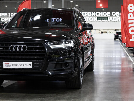 2018 Audi Q7 II (4M), чёрный, 4599700 рублей, вид 4
