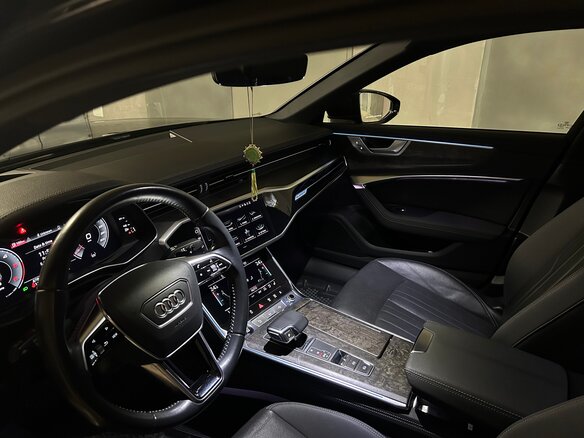 2020 Audi A6 45 TDI V (C8), чёрный, 4700000 рублей - вид 5