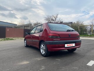 1998 Peugeot 306, красный, 215000 рублей, вид 4