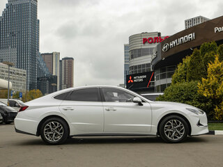 2020 Hyundai Sonata VIII (DN8), белый, 2168000 рублей, вид 3