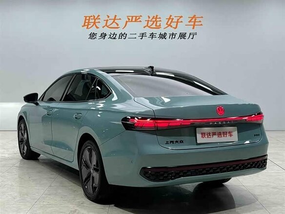 2024 Volkswagen Passat (North America and China) Pro I, голубой - вид 4