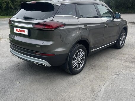 2023 Geely Atlas Pro, серый, 1850000 рублей, вид 4