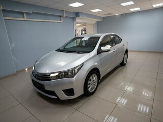 2013 Toyota Corolla XI (E160, E170, E180), серебристый, 1149000 рублей, вид 3