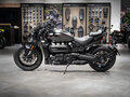 2026 Triumph Rocket 3, чёрный, 3990000 рублей - вид 4