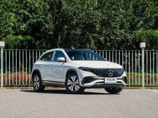 2024 Mercedes-Benz EQA 260 I Рестайлинг, белый, 4250000 рублей, вид 3