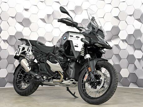 2026 BMW R 1300 GS Adventure, чёрный, 3199000 рублей, вид 1