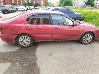 2000 Nissan Primera II (P11) Рестайлинг, пурпурный, 160000 рублей, вид 2