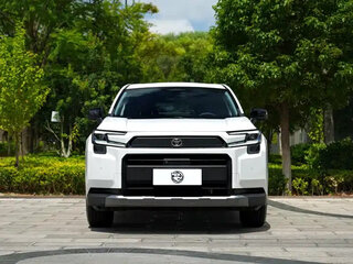 2026 Toyota RAV4 VI (XA60), белый, 4400000 рублей, вид 1