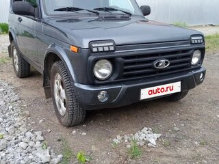2016 Lada (ВАЗ) 2121 (4x4) Urban I Рестайлинг, серебристый, 530000 рублей, вид 3