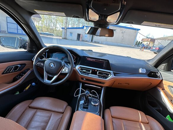 2019 BMW 3 серии 330i xDrive VII (G2x), белый, 3750000 рублей - вид 5