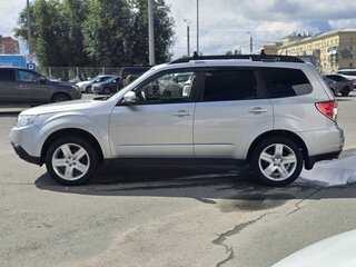 2011 Subaru Forester III Рестайлинг, серебристый, 1070000 рублей, вид 4