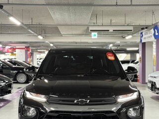 2021 Chevrolet TrailBlazer III, чёрный, 2100000 рублей, вид 2