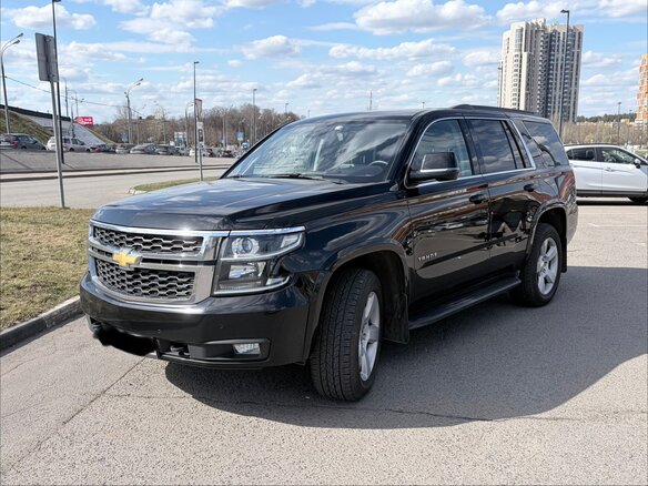 2016 Chevrolet Tahoe IV, чёрный, 3600000 рублей