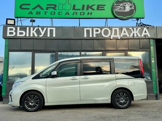 2018 Honda Stepwgn Spada V Рестайлинг, зелёный, 2099000 рублей, вид 2