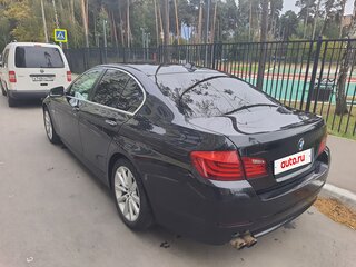 2013 BMW 5 серии 520i VI (F10/F11/F07), чёрный, 1430000 рублей, вид 3