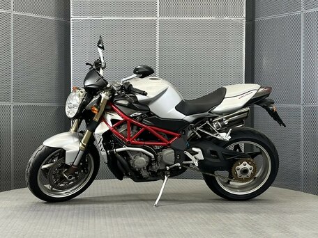 2005 MV Agusta Brutale 750, серый, 449000 рублей, вид 5
