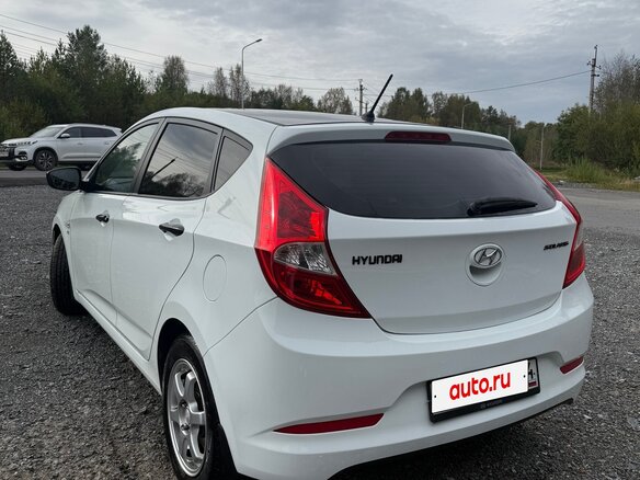 2015 Hyundai Solaris I Рестайлинг, белый - вид 7