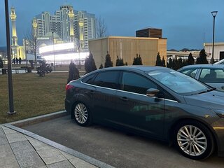 2016 Ford Focus III Рестайлинг, серый, 920000 рублей, вид 1