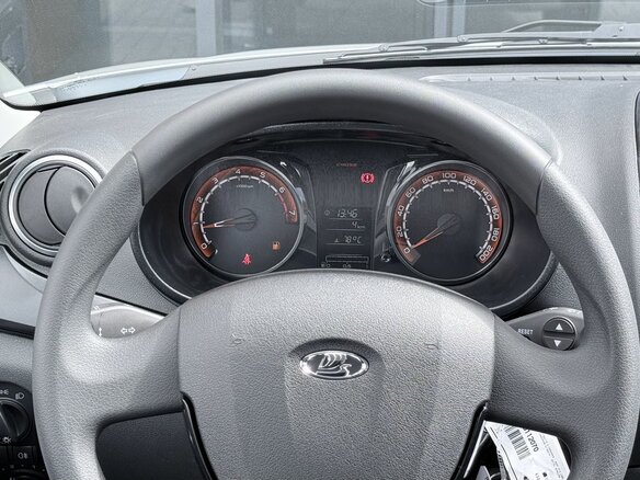 2026 Lada (ВАЗ) Granta Cross I Рестайлинг, белый - вид 16