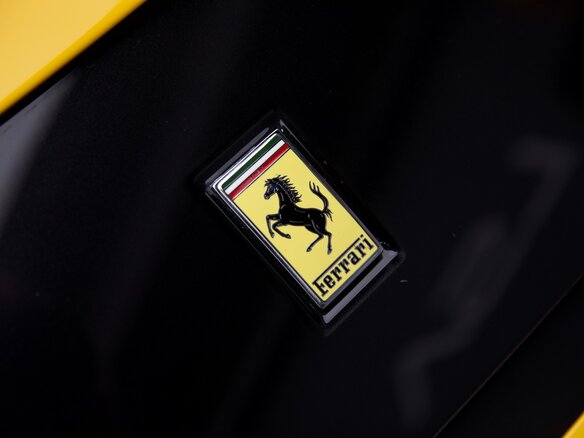 2025 Ferrari 12Cilindri Spider, синий, 85800000 рублей - вид 30