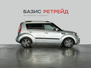 2011 Kia Soul I, серебристый, 899000 рублей, вид 4