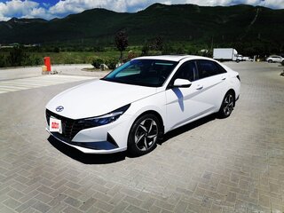 2021 Hyundai Elantra VII (CN7), белый, 2150000 рублей, вид 1