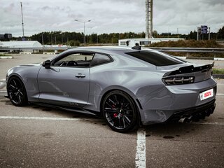 2018 Chevrolet Camaro SS VI, серый, 4990000 рублей, вид 5
