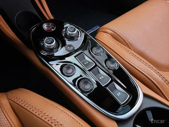 2022 McLaren GT, чёрный, 19814468 рублей - вид 13