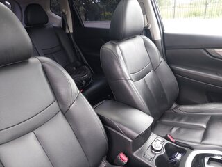 2015 Nissan X-Trail III, чёрный, 2000000 рублей, вид 4