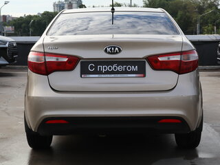 2013 Kia Rio 4-speed III, бежевый, 549000 рублей, вид 5